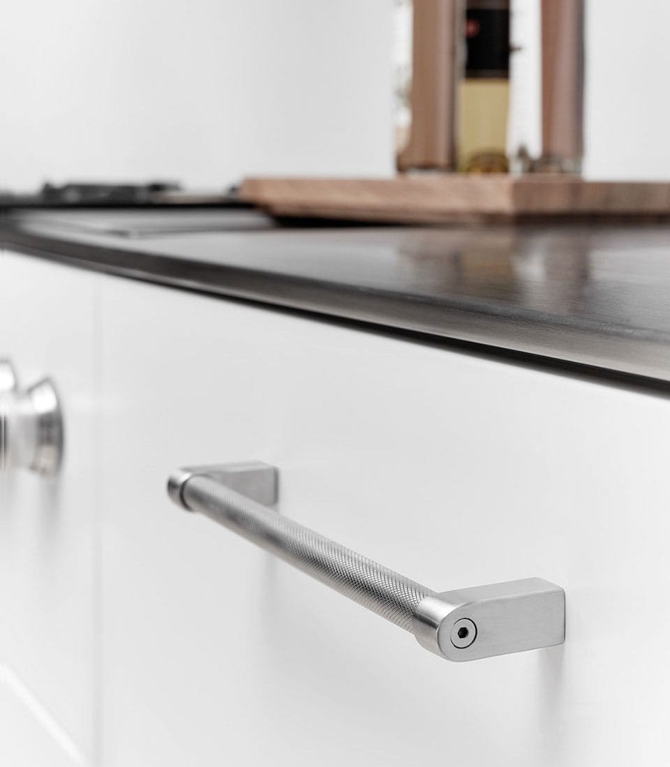 Regular 2 192 Stål Silver Satin Möbelhandtag