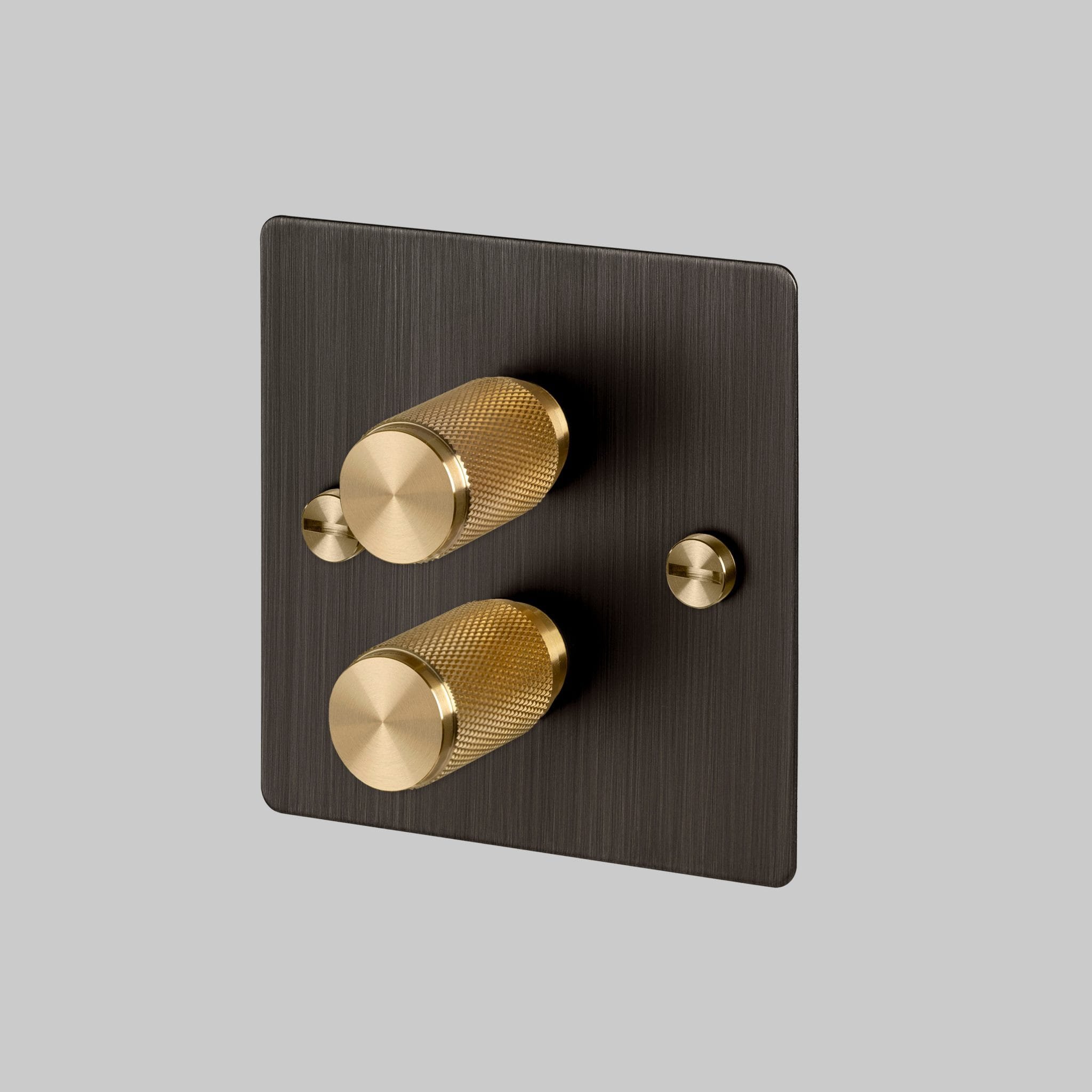 Cross 2G 120W LED-dimmer Bränd brons med mässing Brittisk standard