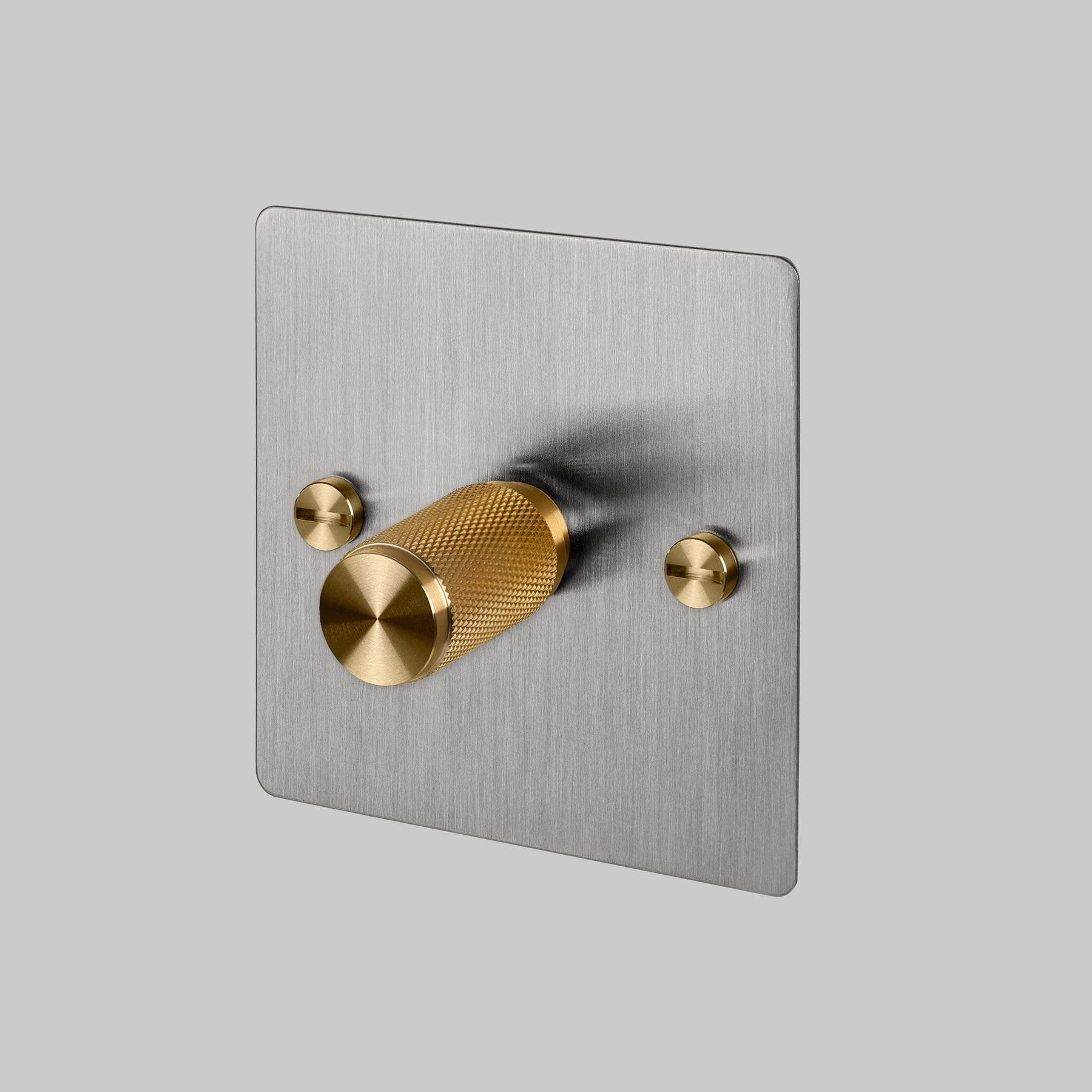 Cross 1G 120W LED-dimmer stål silver med mässing brittisk standard