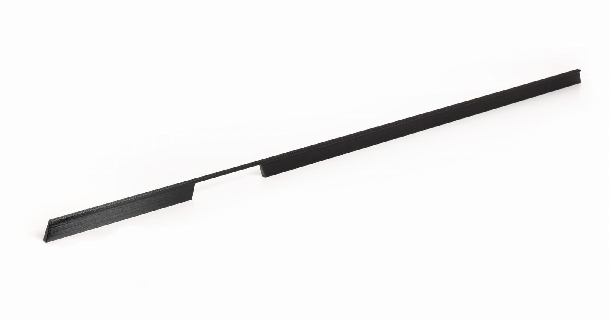 Möbelhandtag i längdriktningen Skena 1120 Aluminium Svart Borstad (höger)