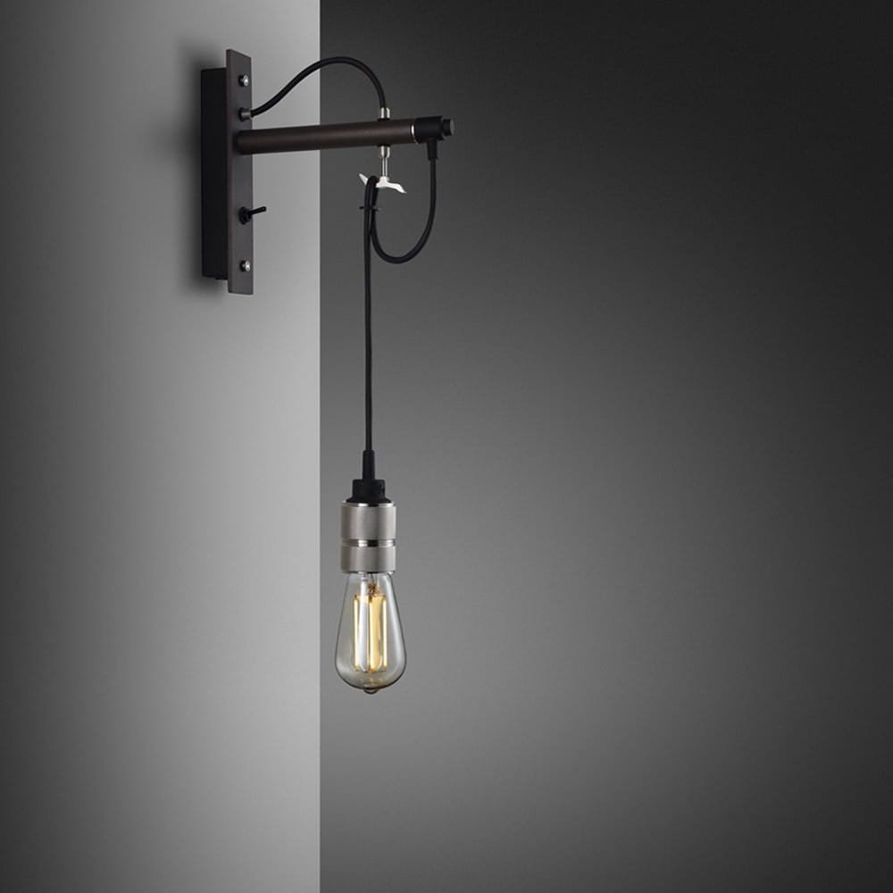 Hooked Nude stålvägglampa i grafit och silver