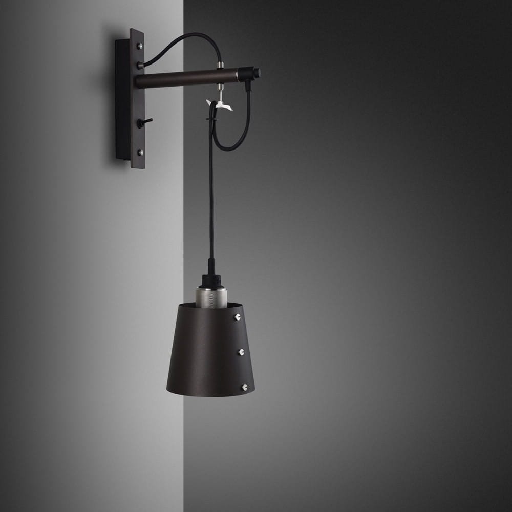 Hooked Cross S Vägglampa Stål Grafit med Silver