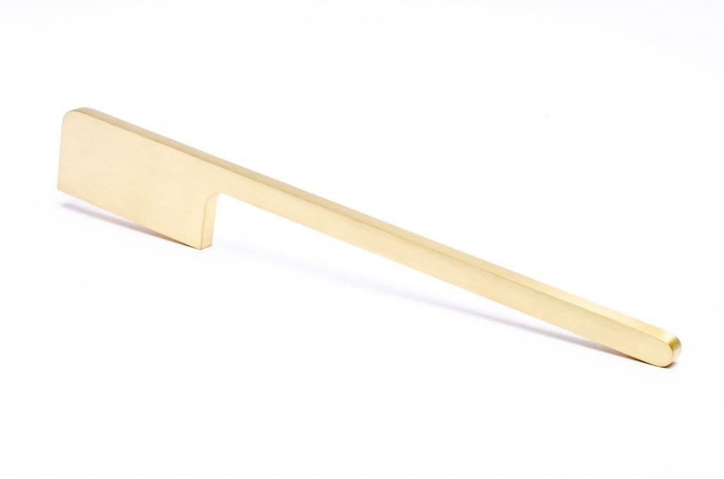 Möbelhandtag Soft Cut 300 Guld Mässing Borstad Omålad