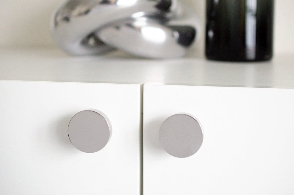 Dot 40 möbelknopp i borstad aluminium