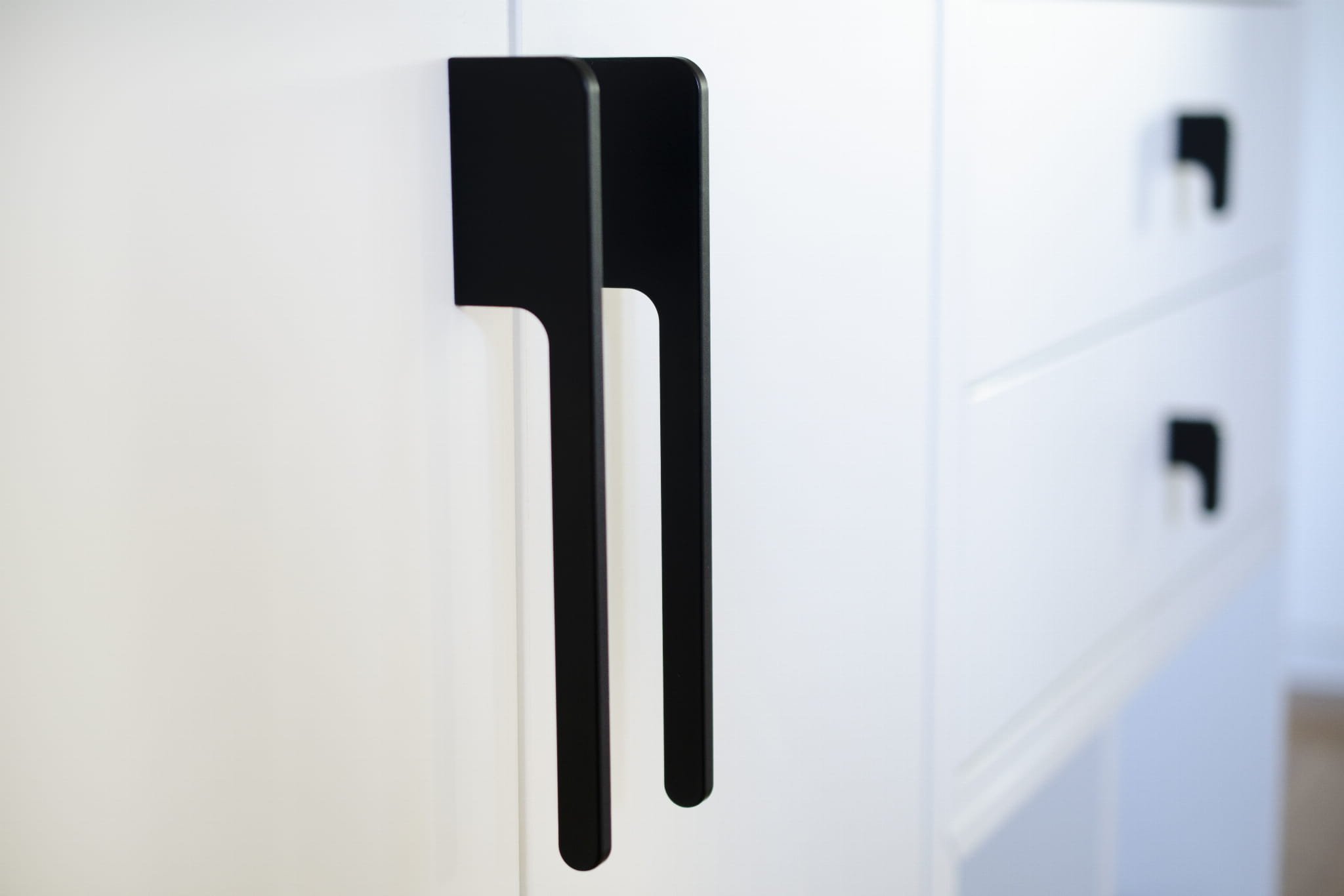 Möbelhandtag Soft Cut 300 Aluminium Svart