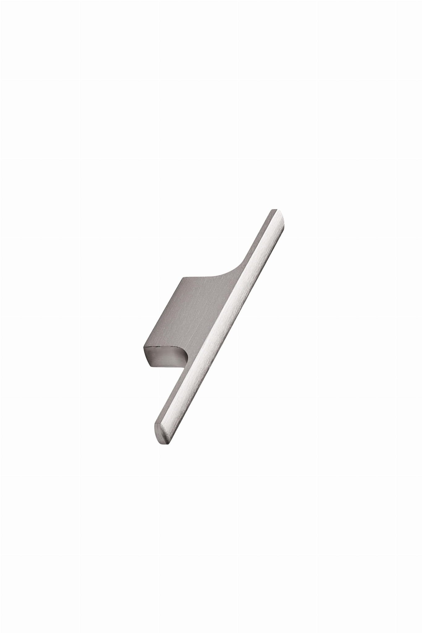 Tau 32 längsgående möbelhandtag, aluminium, silver