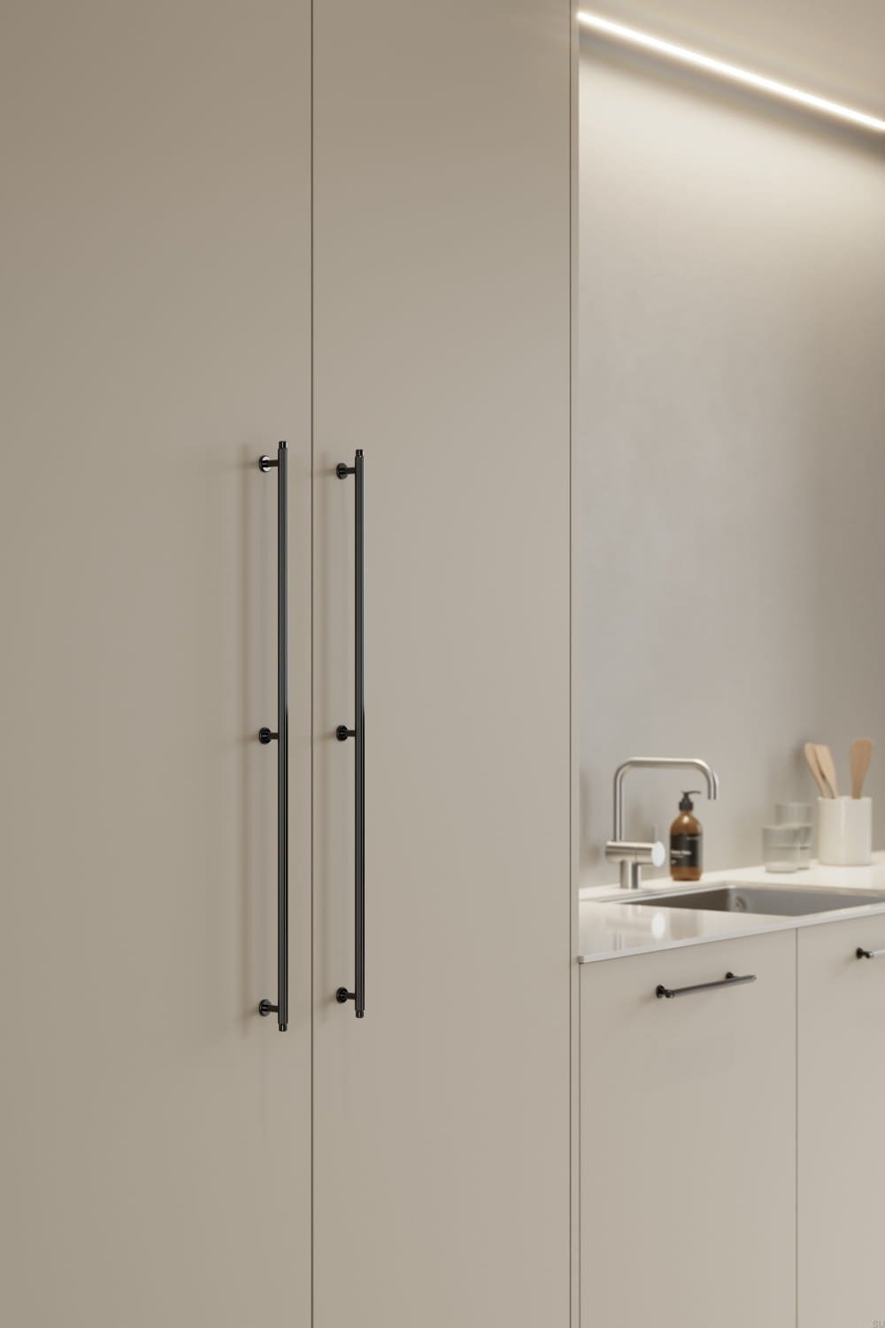 Villa Long 640 svart nickel avlångt möbelhandtag