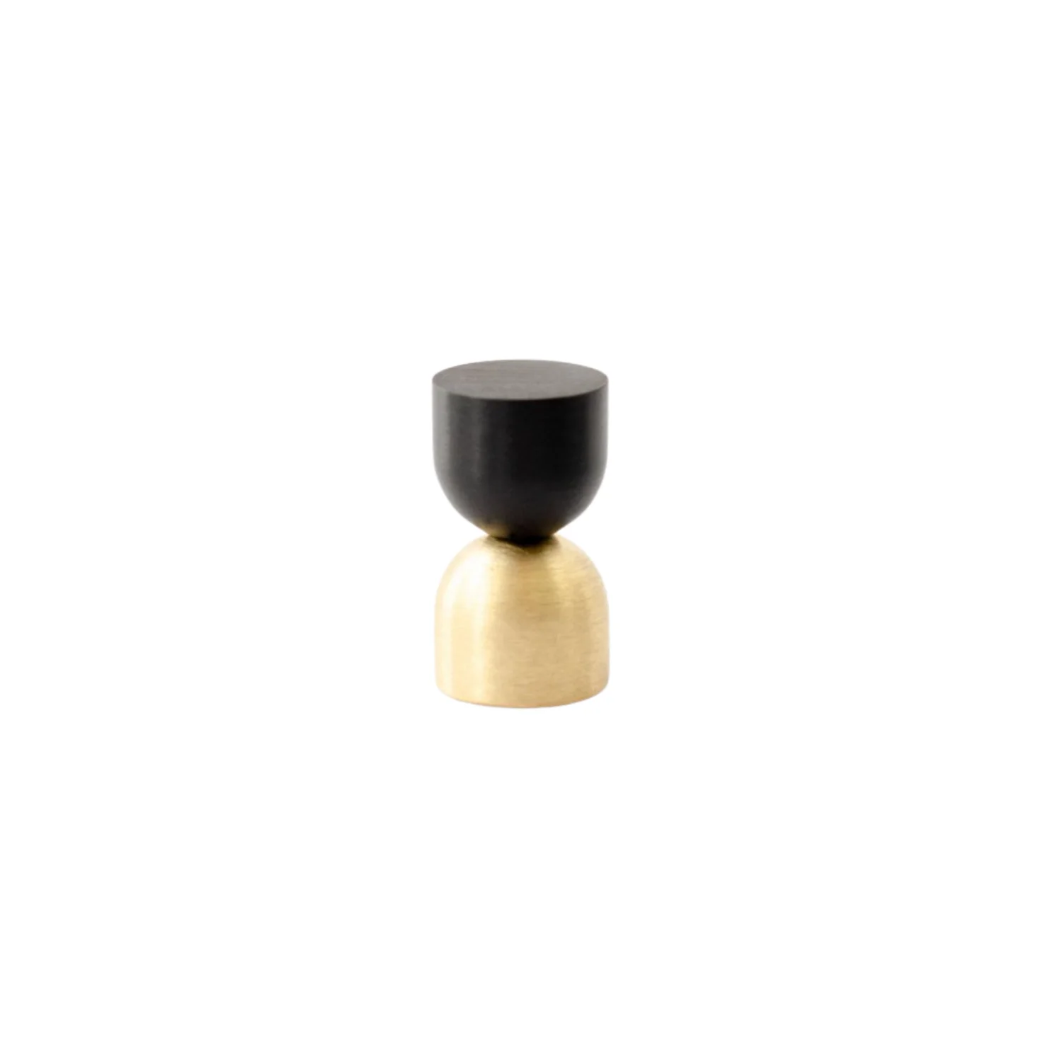 Kokeshi Mix 1832 Möbelknopp Borstad Mässing Olackerad med Svart Aluminium