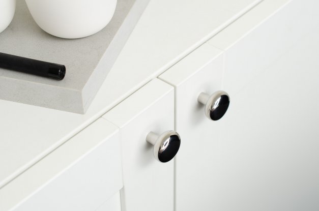 Möbelknopp i polerat rostfritt stål, Caramel 24